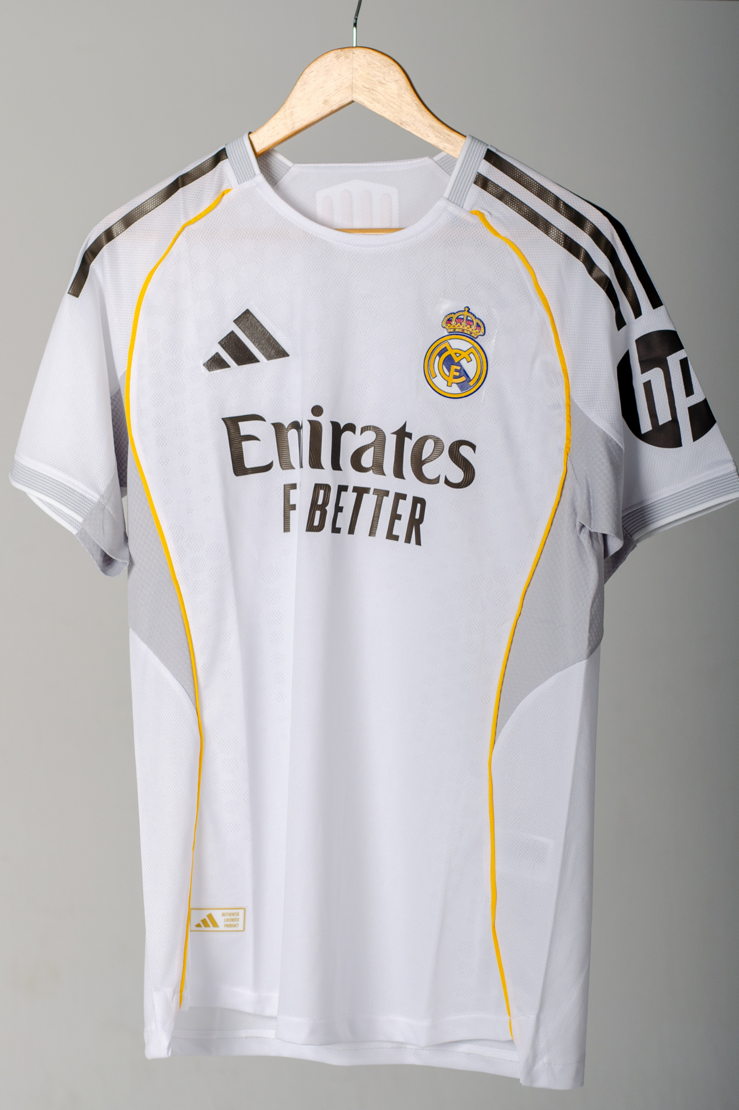 Camisa Real Madrid Local 25-26 Versión Jugador UCL