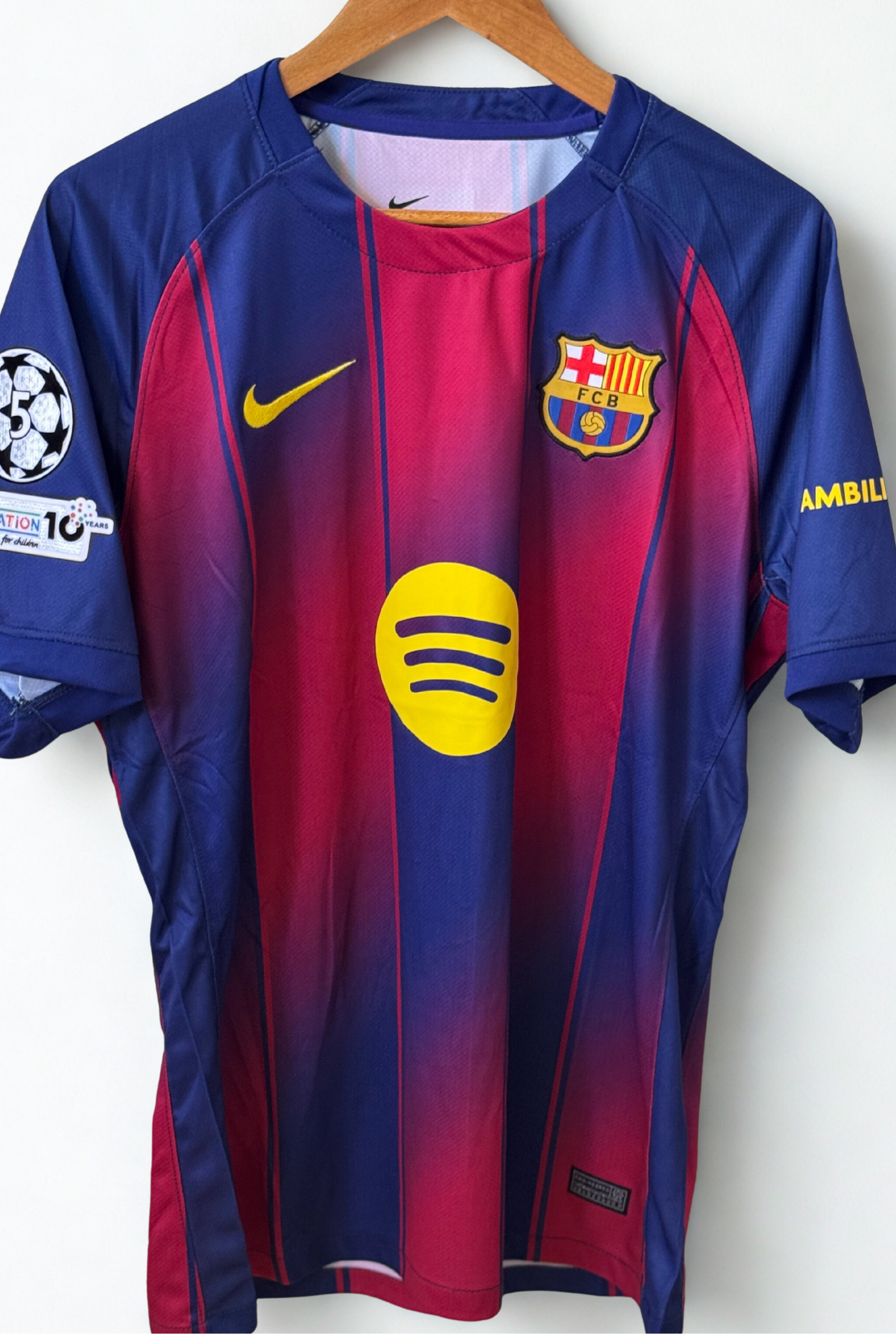 Camisa Barcelona Local 25-26 Versión Fan UCL
