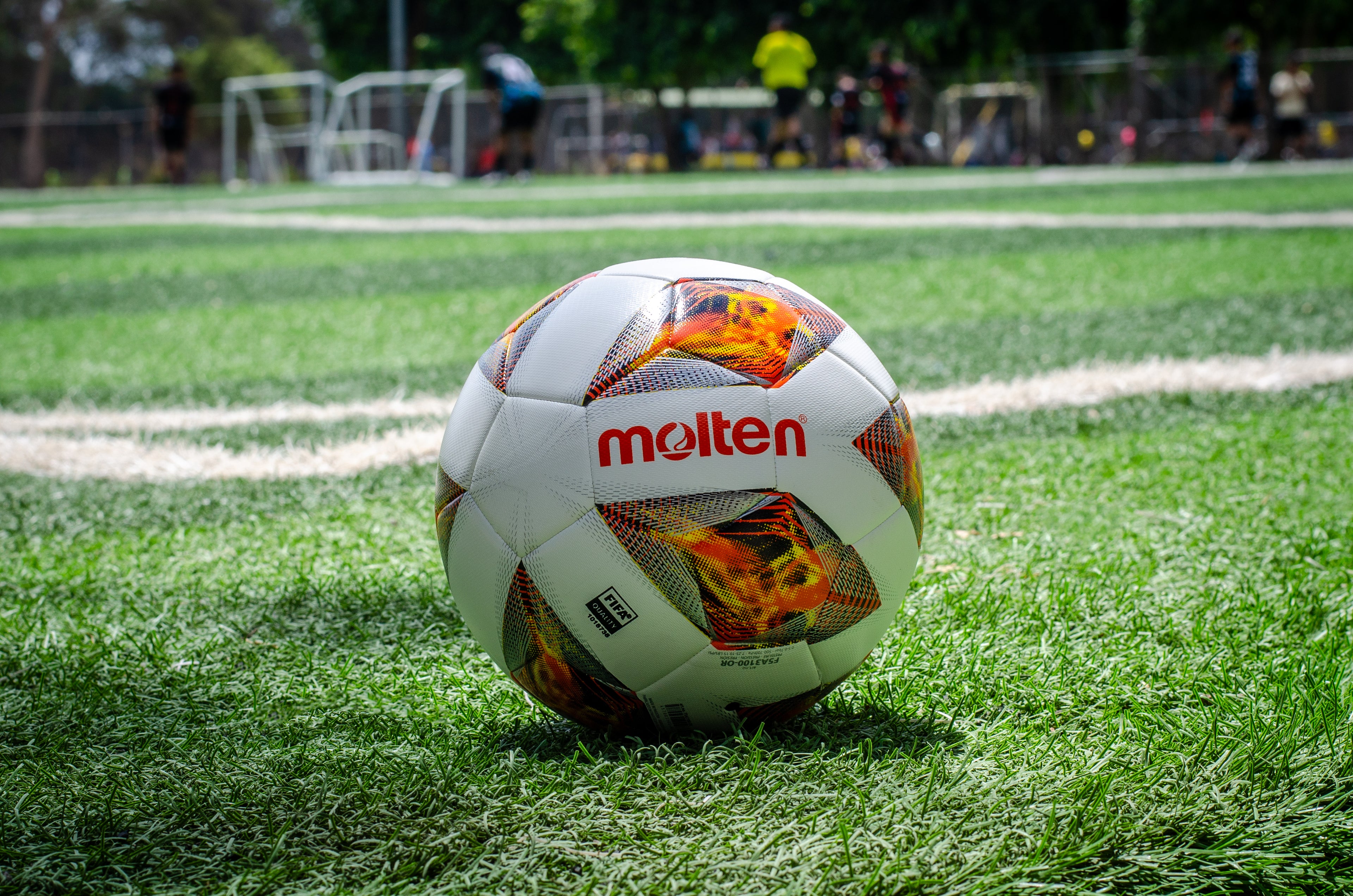Balón de Fútbol Molten Vantaggio 5F5A3100-OR Naranja