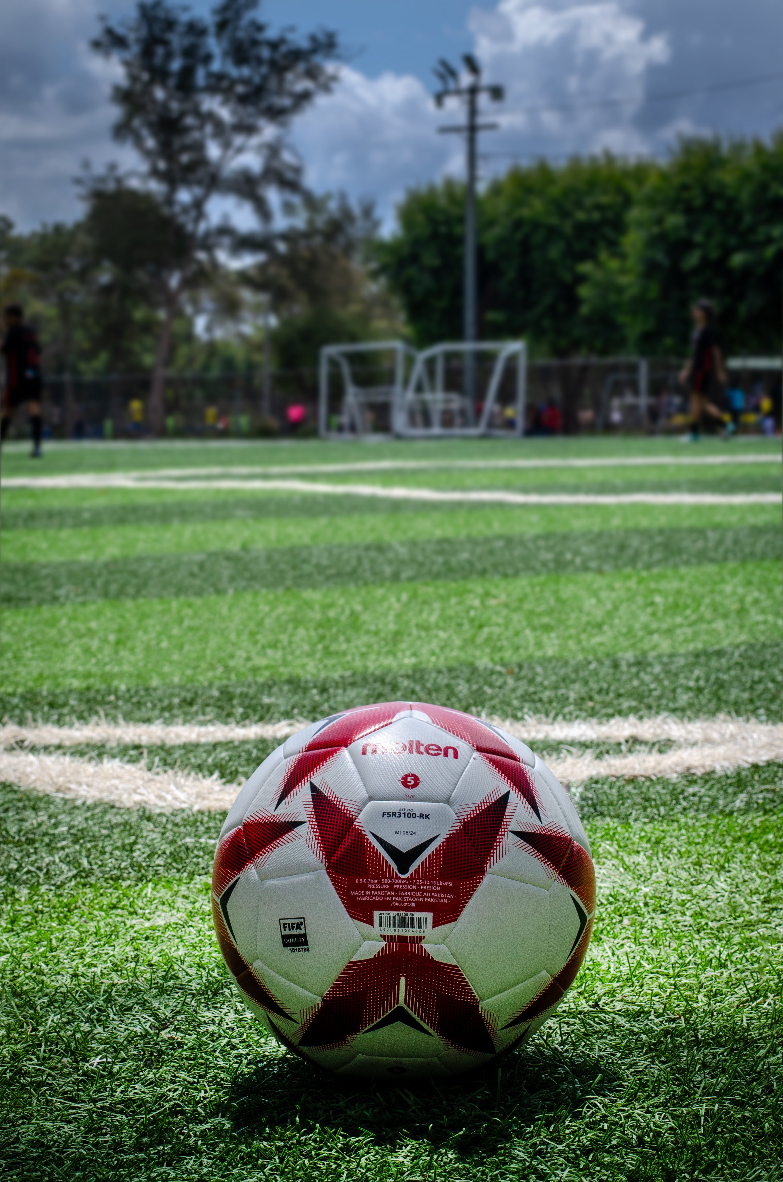 Balón de Fútbol Molten 5F5R3100-RK Rojo-Negro