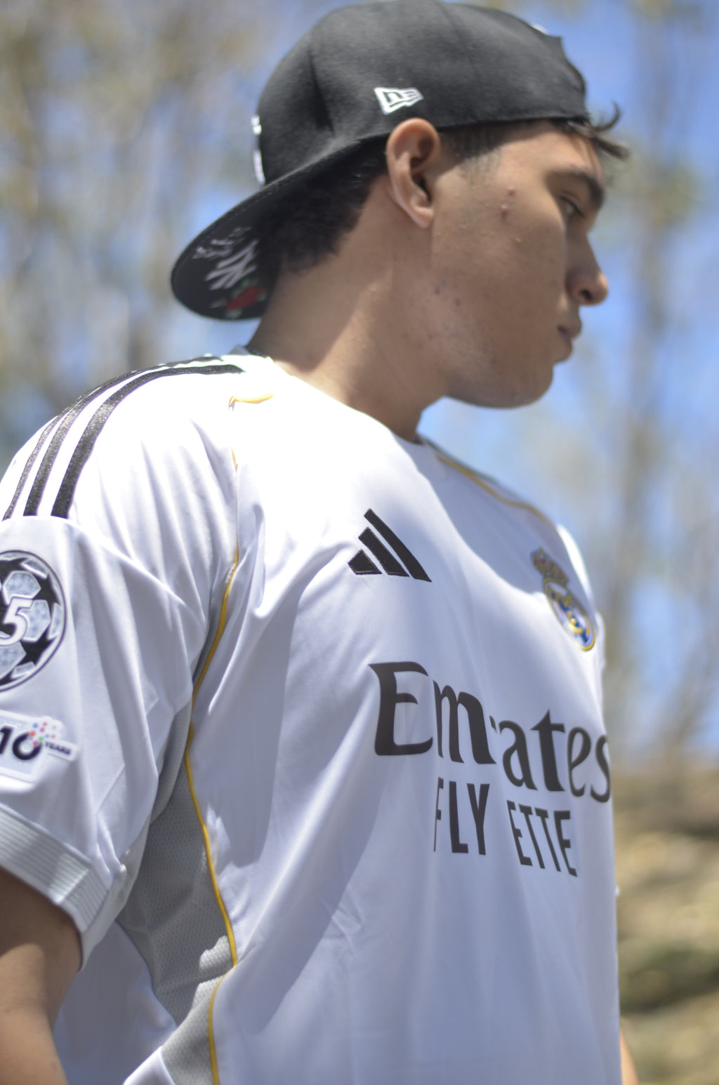 Camisa Real Madrid Local 25-26 Versión Fan