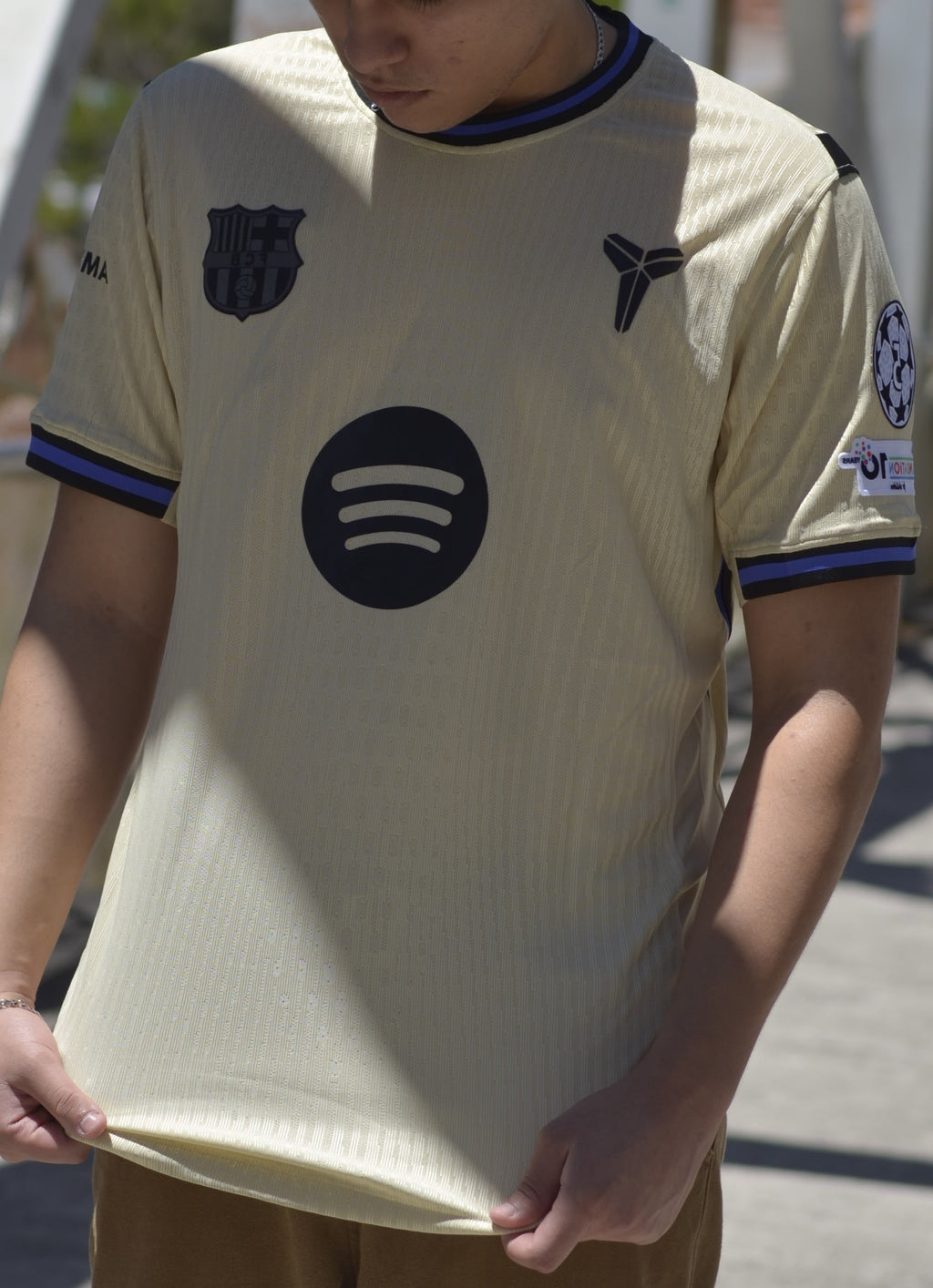 Camisa Barcelona Visita 25-26 Versión Jugador Lamine Yamal 10