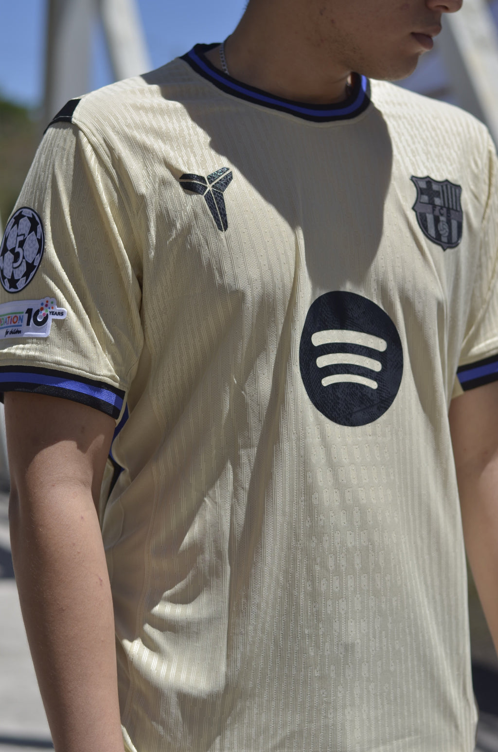 Camisa Barcelona Visita 25-26 Versión Jugador Lamine Yamal 10