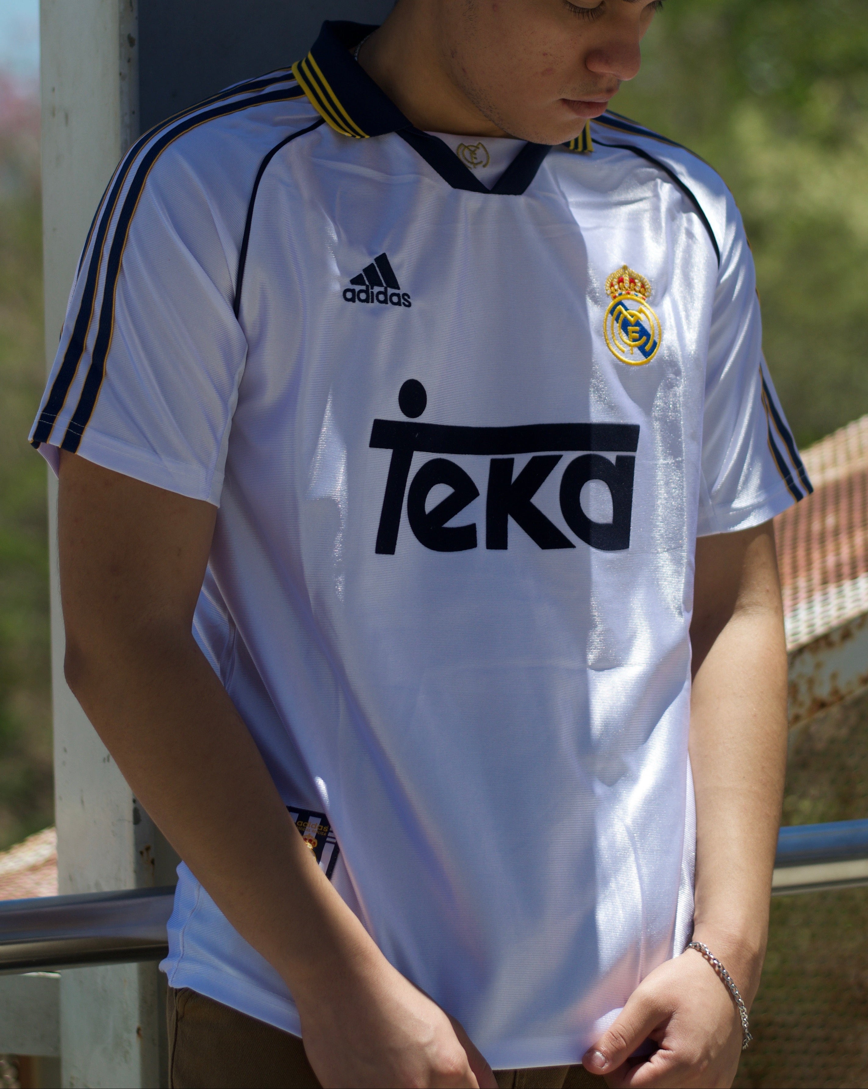 Camisa Real Madrid Local 99-00 Retro