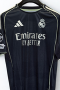 Camisa Real Madrid Visita 25-26 Versión Fan